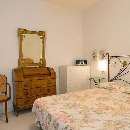 Holiday home Gioia Vicino Al Mare